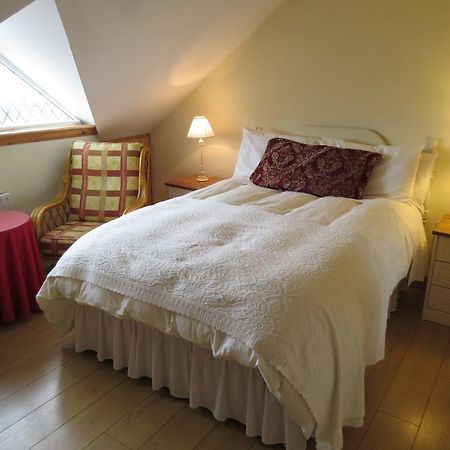 Grey Gables B&B Ennis Bagian luar foto